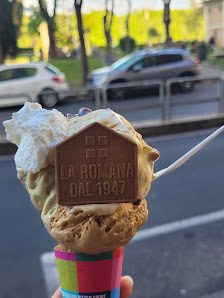 Gelateria La Romana thumb 10